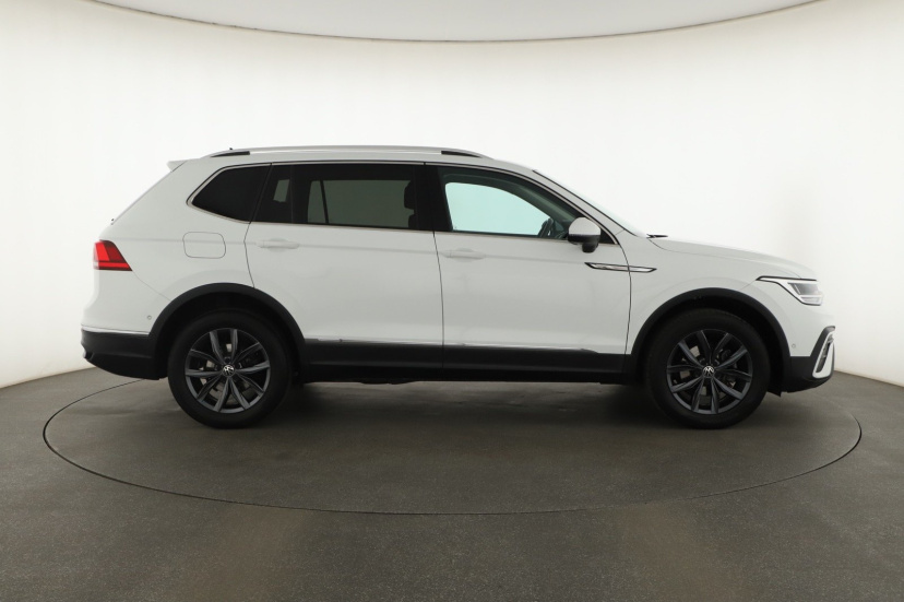 Volkswagen Tiguan Allspace, 2023