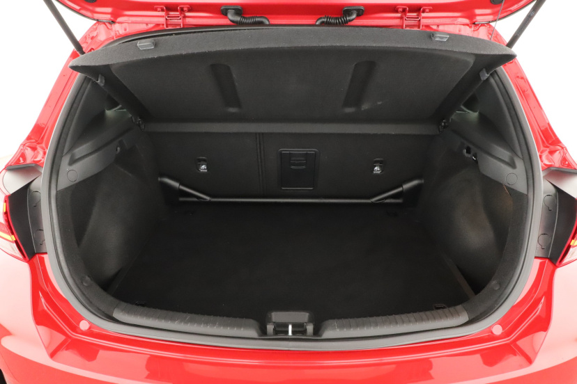 Hyundai i30, 2023