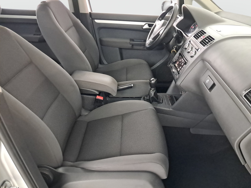 Volkswagen Touran, 2013