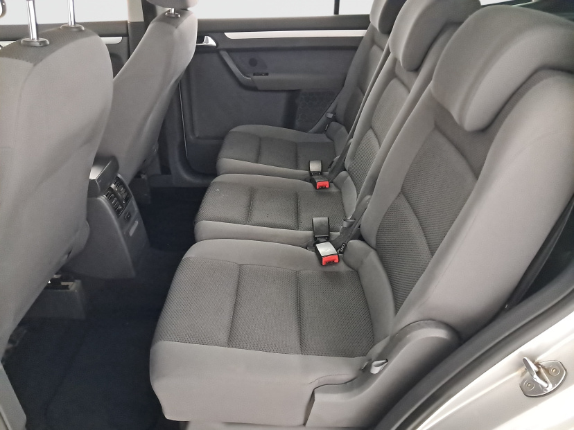 Volkswagen Touran, 2013