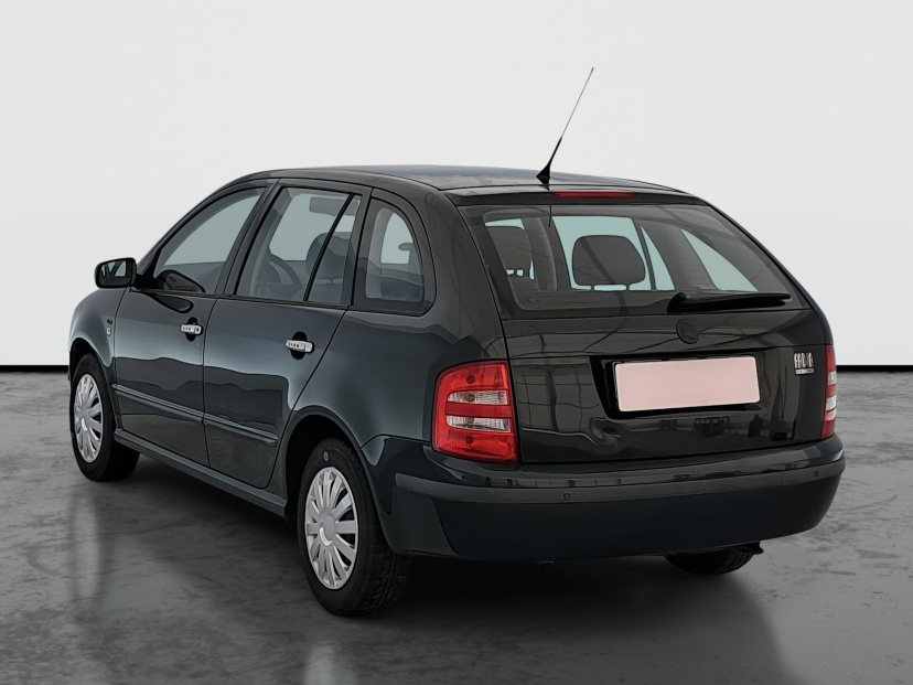 Škoda Fabia, 2001