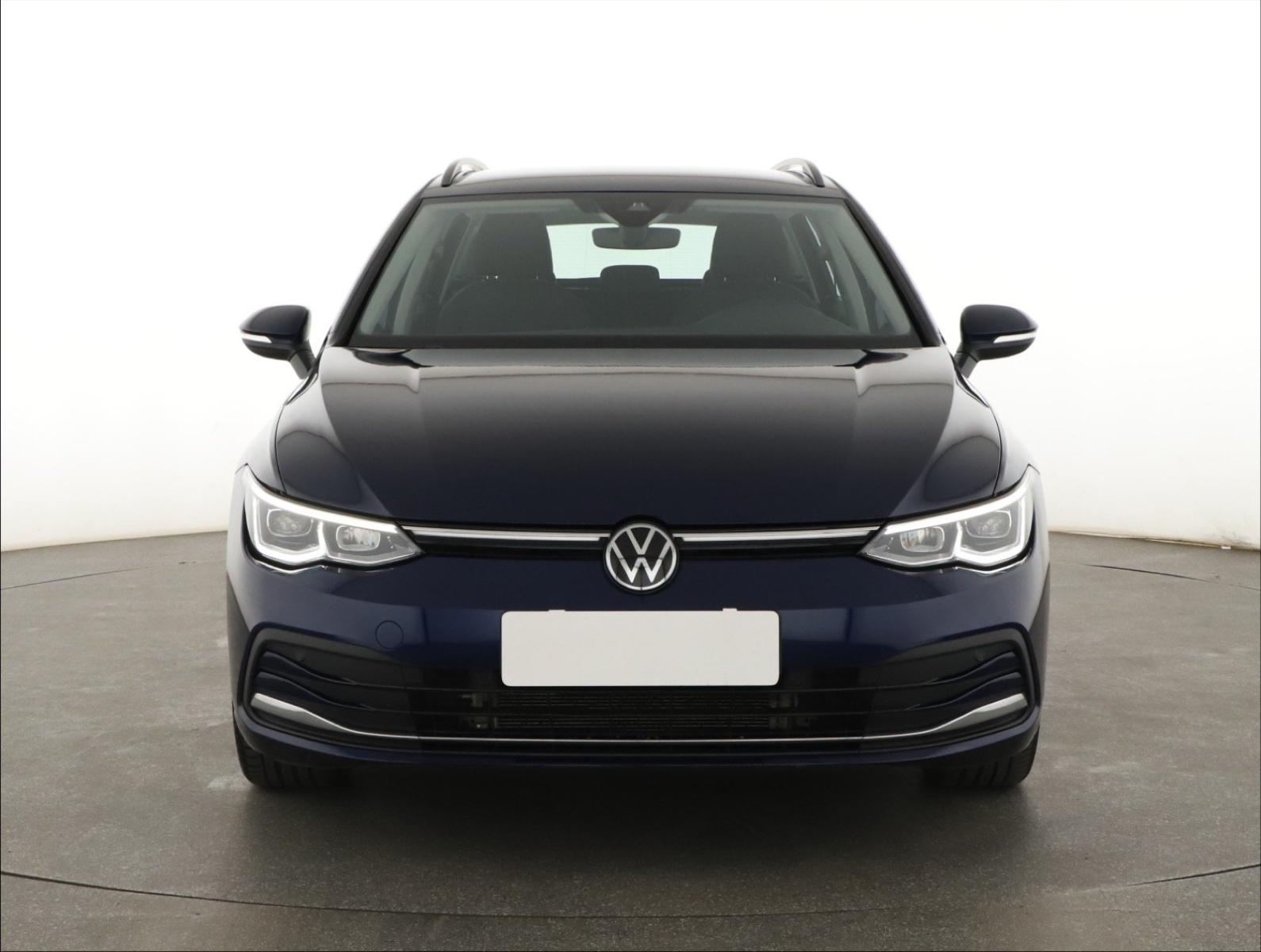 Volkswagen Golf - 2023