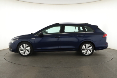 Volkswagen Golf - 2023