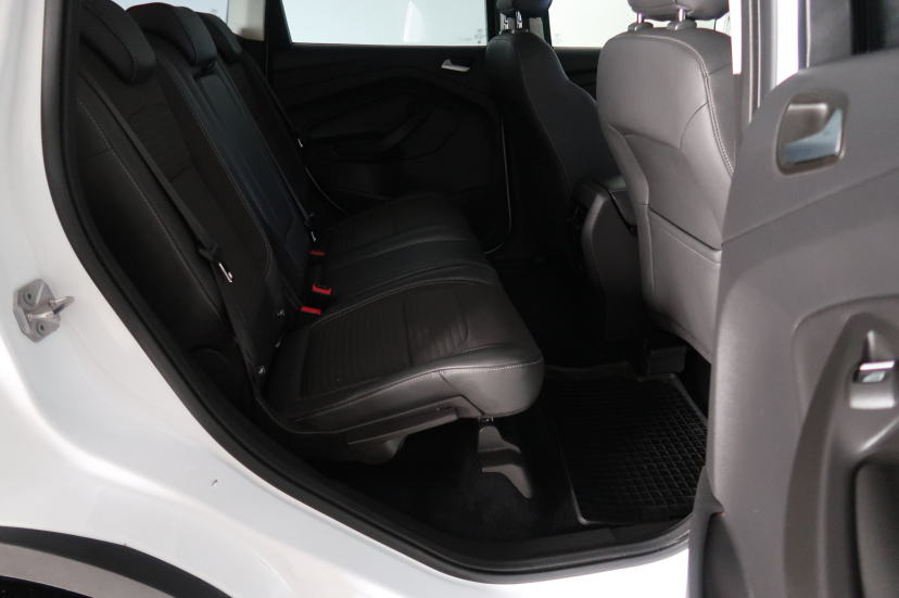 Ford Kuga, 2019