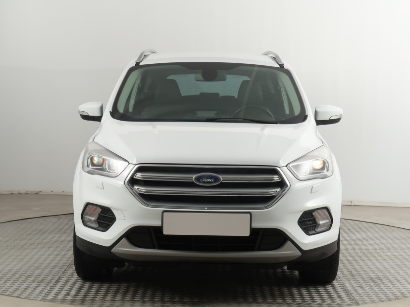 Ford Kuga, 2019