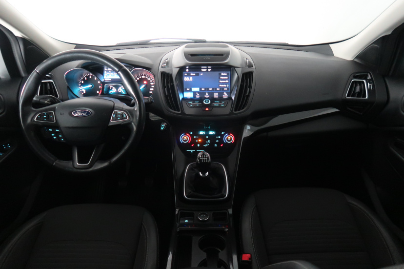 Ford Kuga, 2019