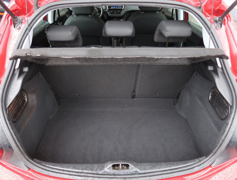 Peugeot 208, 2017