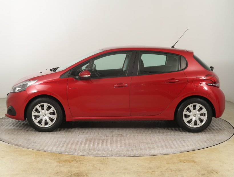 Peugeot 208, 2017