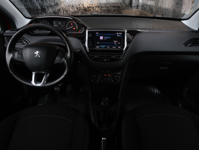 Peugeot 208, 2017