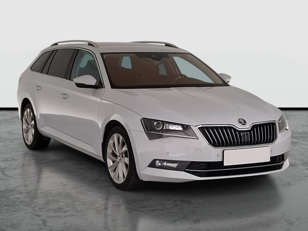 Škoda Superb, 2015