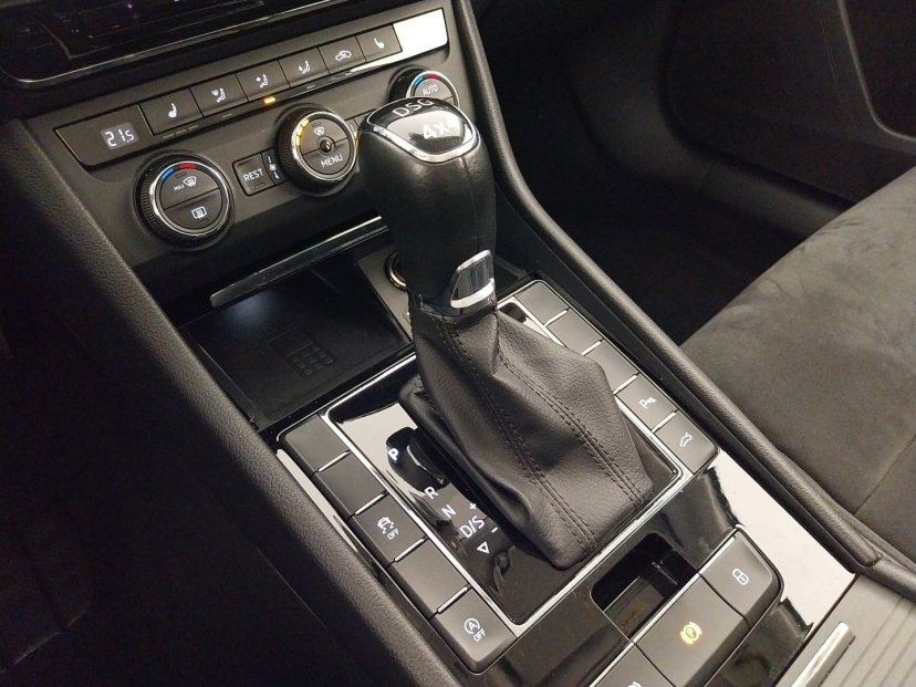 Škoda Superb, 2015