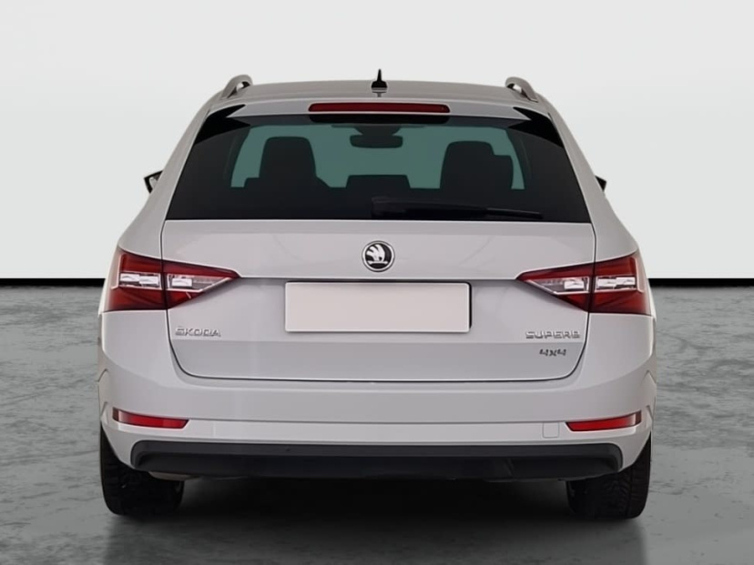 Škoda Superb, 2015