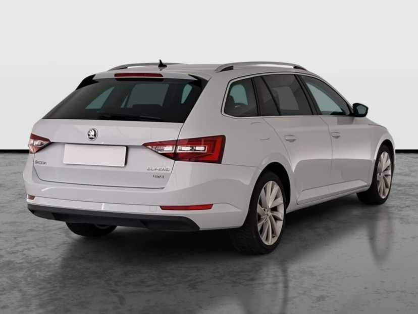 Škoda Superb, 2015