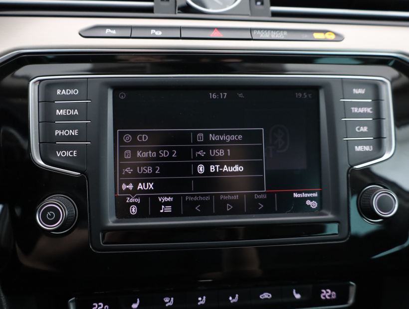 Volkswagen Passat, 2016