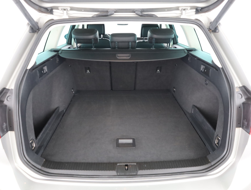 Volkswagen Passat, 2016