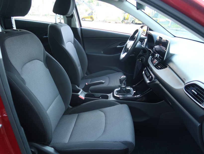 Hyundai i30, 2024