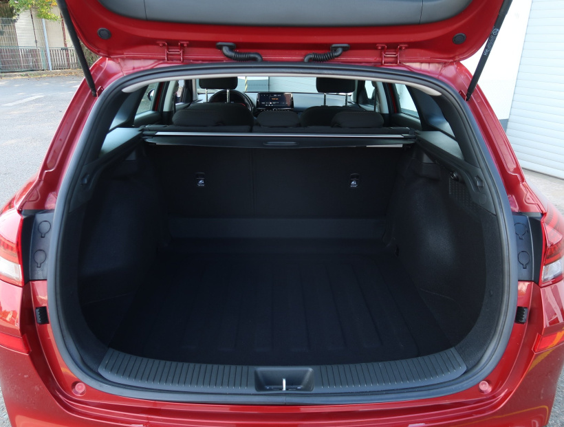 Hyundai i30, 2024