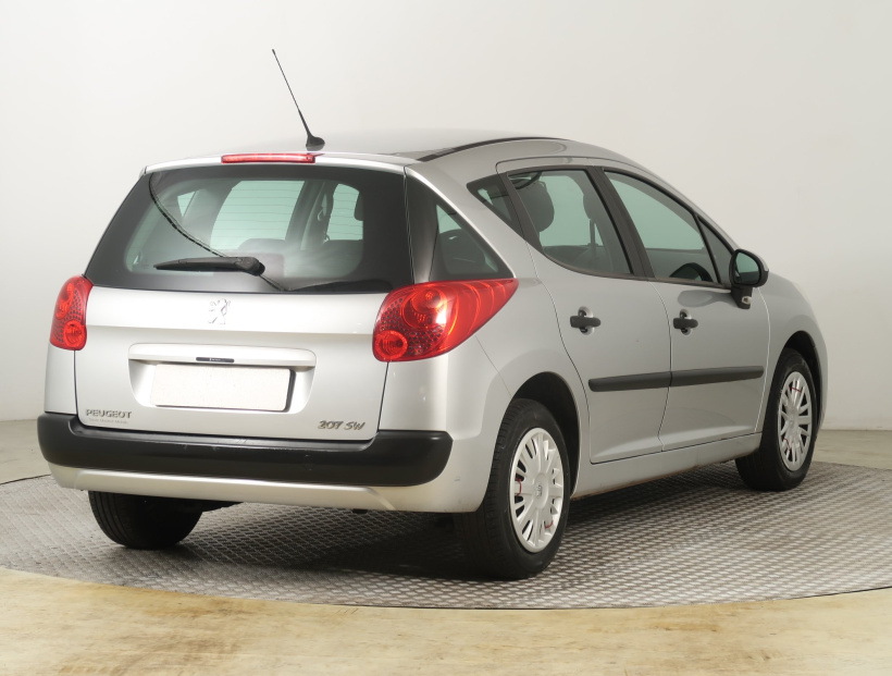 Peugeot 207, 2011