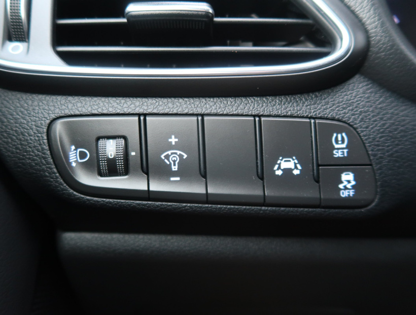 Hyundai i30, 2019