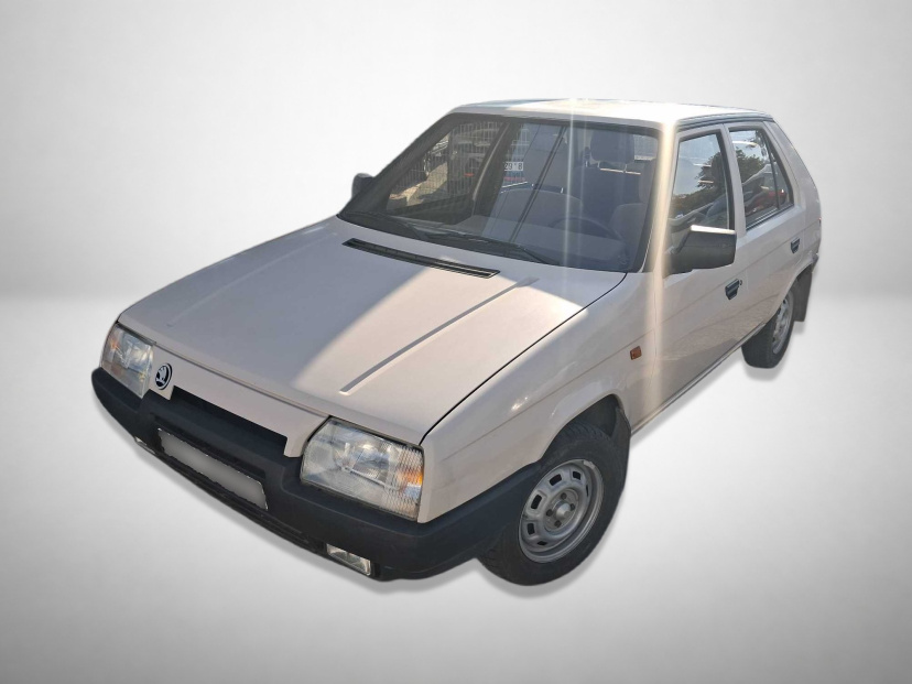 Škoda Favorit, 1990
