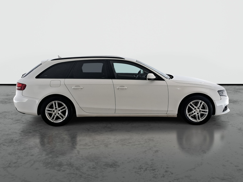 Audi A4, 2011