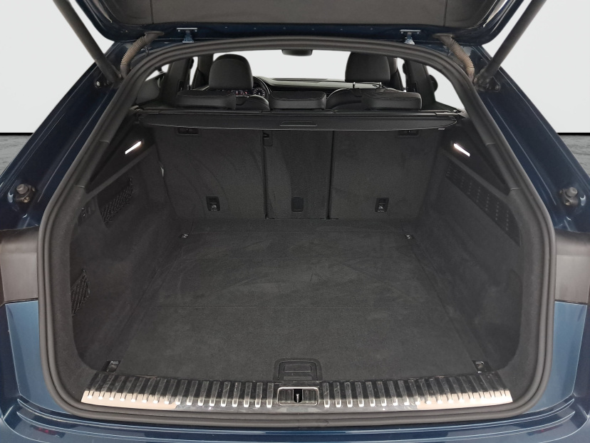 Audi Q8, 2019