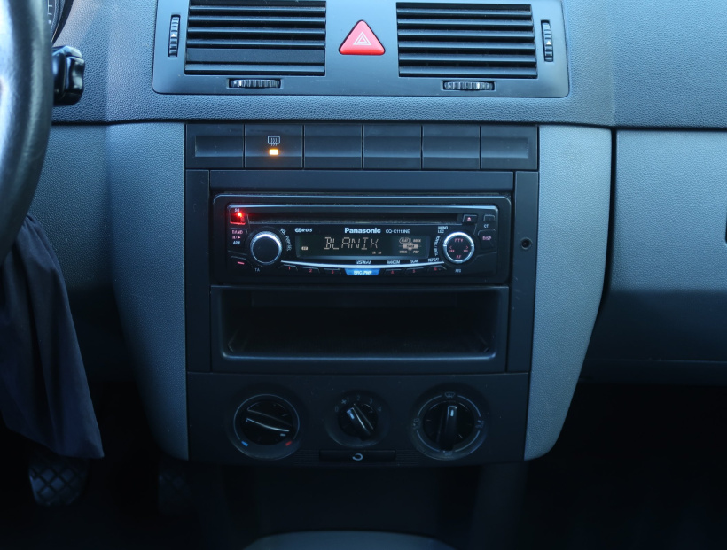 Škoda Fabia, 2001