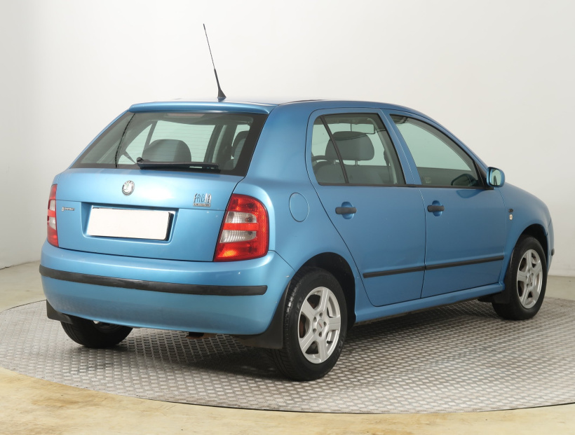 Škoda Fabia, 2001