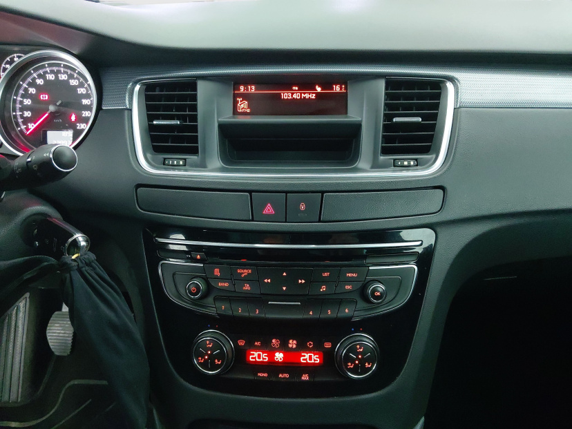 Peugeot 508, 2011