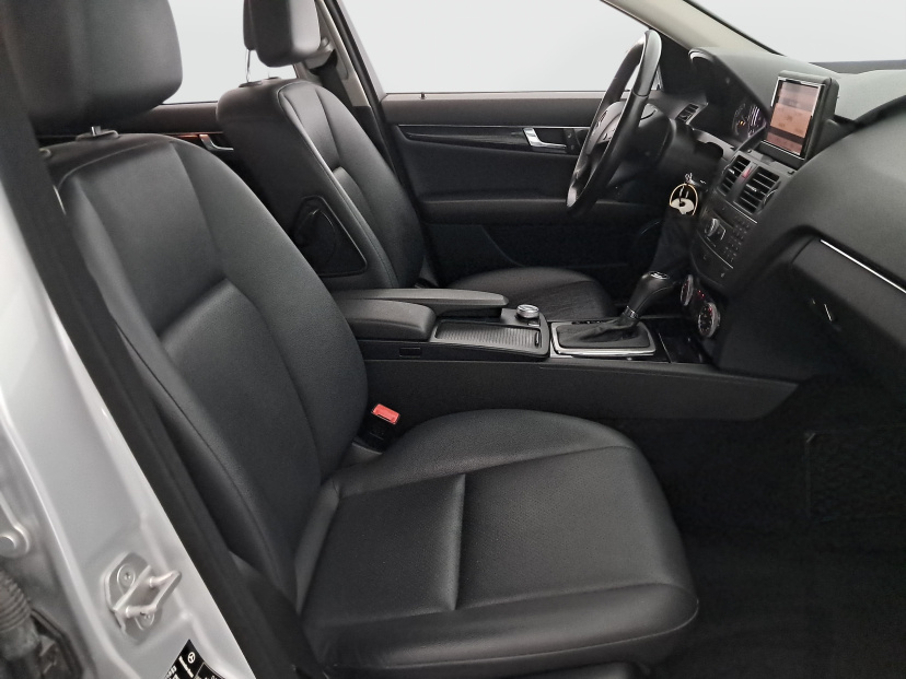 Mercedes-Benz C, 2010