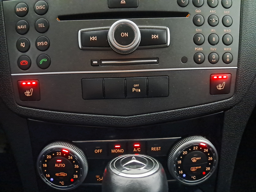 Mercedes-Benz C, 2010