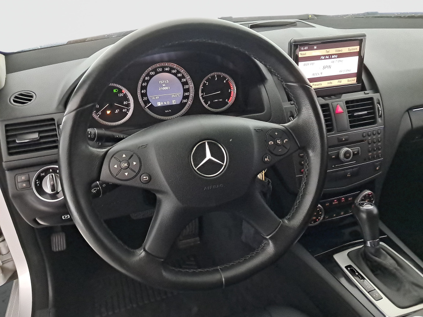 Mercedes-Benz C, 2010