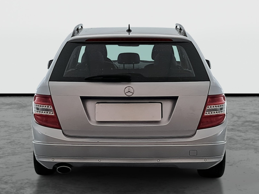 Mercedes-Benz C, 2010