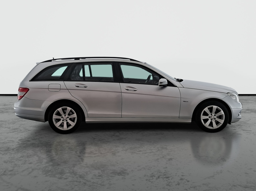 Mercedes-Benz C, 2010