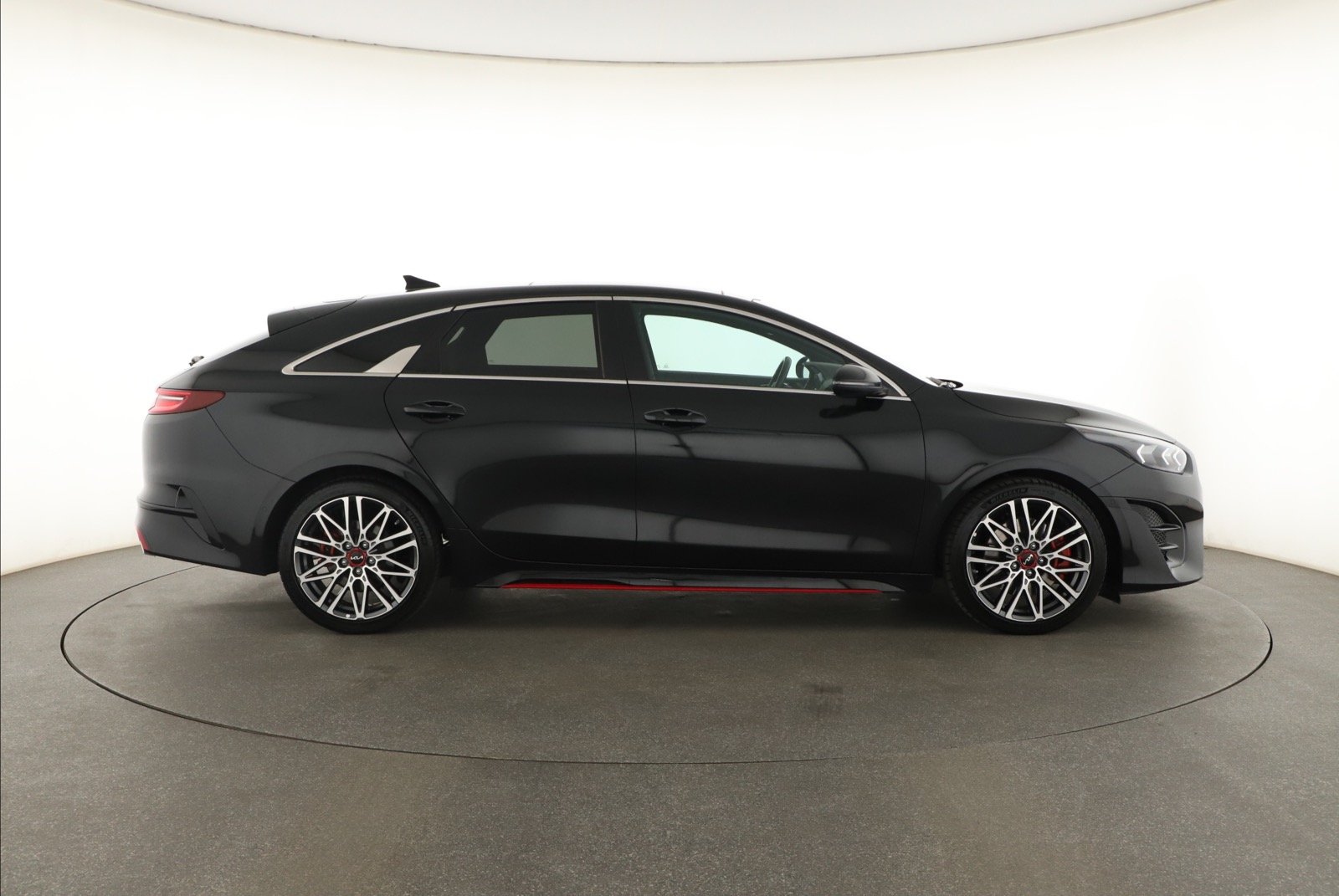 Kia ProCeed - 2024