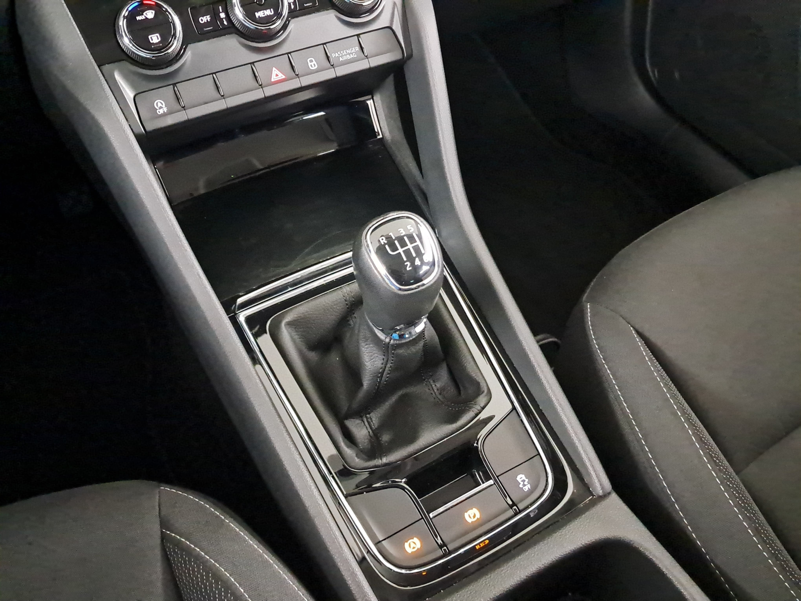 Škoda Karoq - 2023