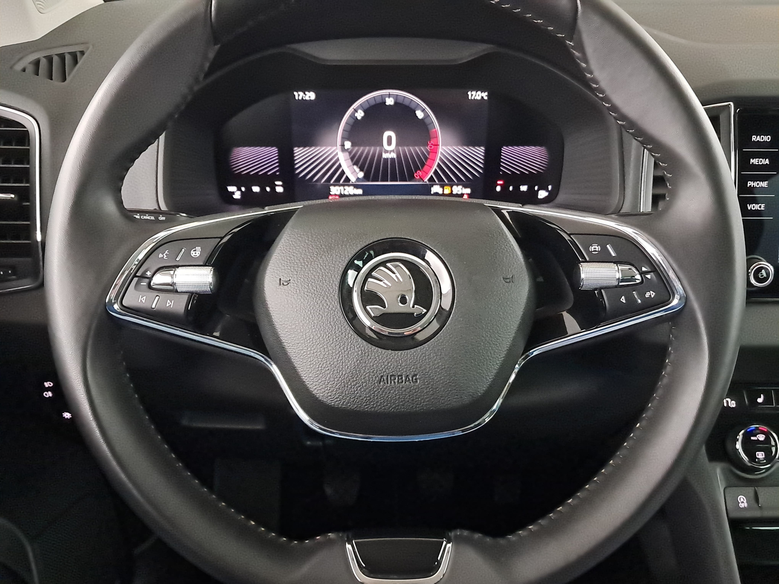 Škoda Karoq - 2023