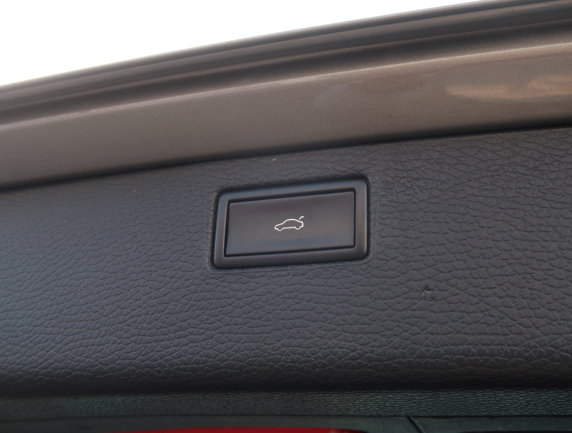 Volkswagen Passat, 2012