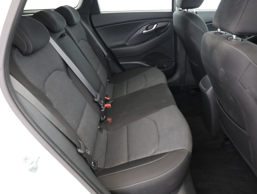 Hyundai i30, 2022