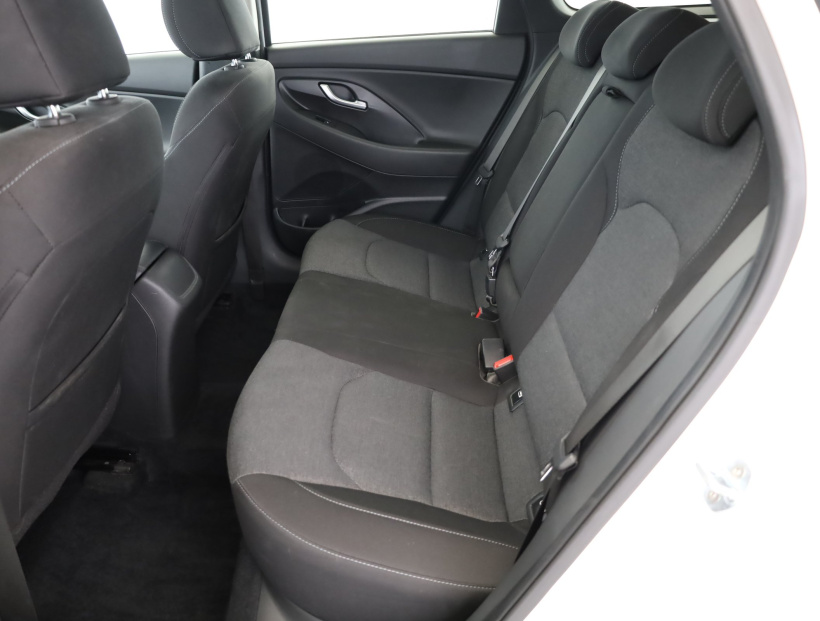 Hyundai i30, 2022