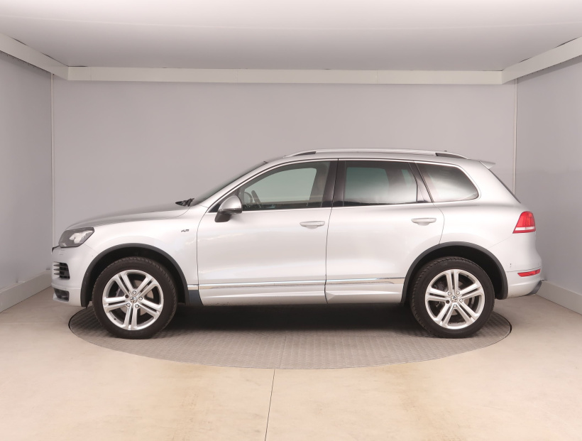 Volkswagen Touareg, 2013