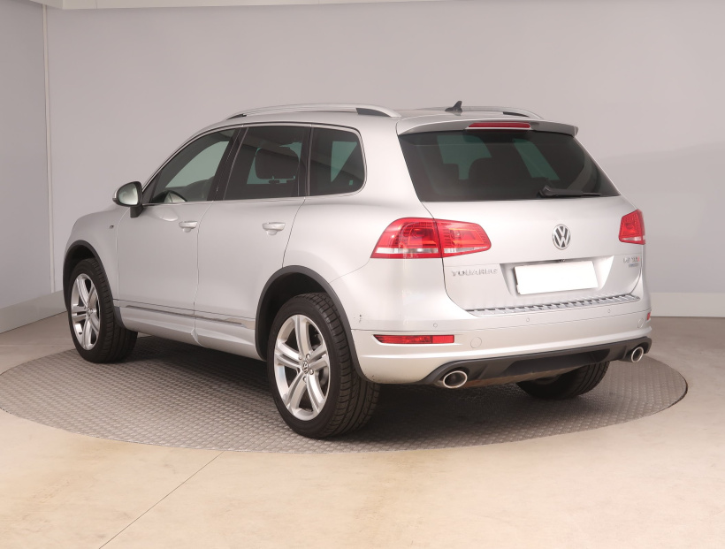 Volkswagen Touareg, 2013