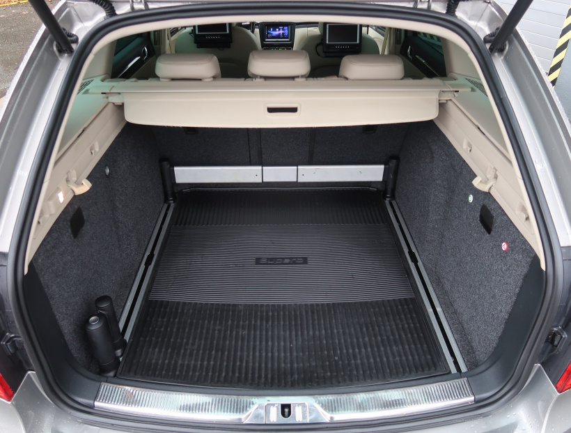 Škoda Superb, 2014