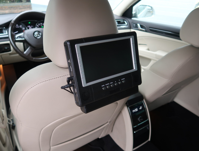 Škoda Superb, 2014