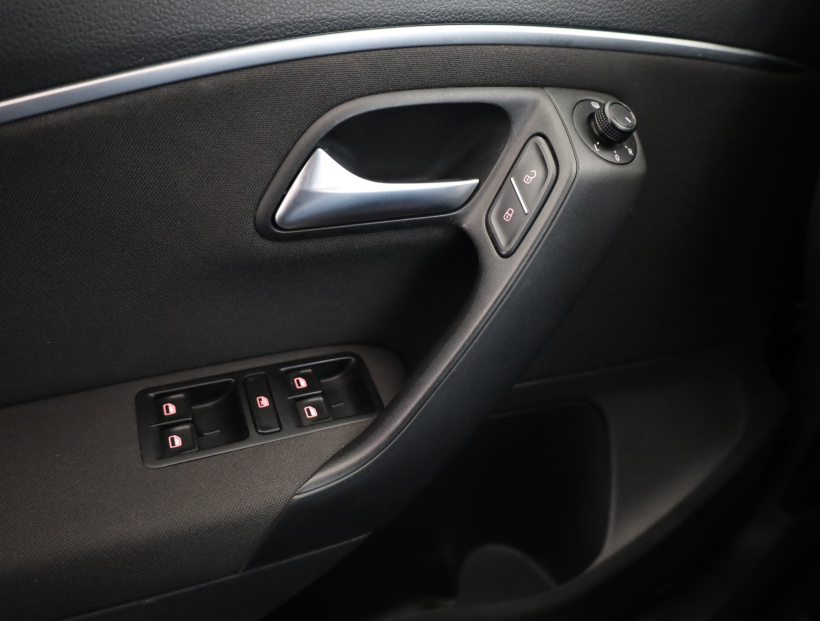 Volkswagen Polo, 2014