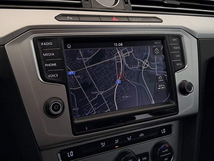 Volkswagen Passat, 2015