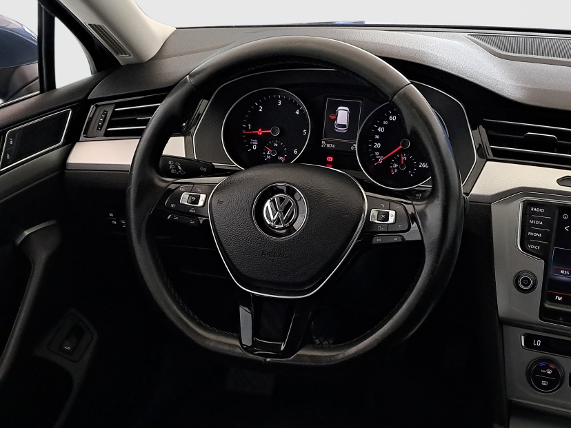 Volkswagen Passat, 2015