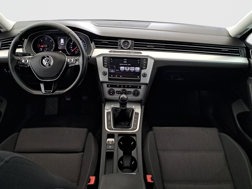 Volkswagen Passat, 2015