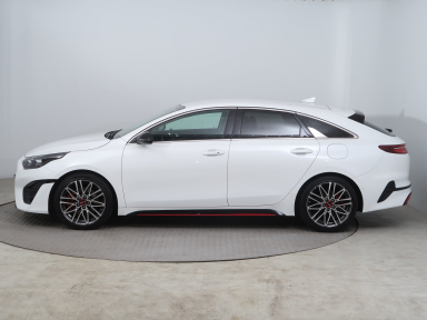 Kia ProCeed - 2024
