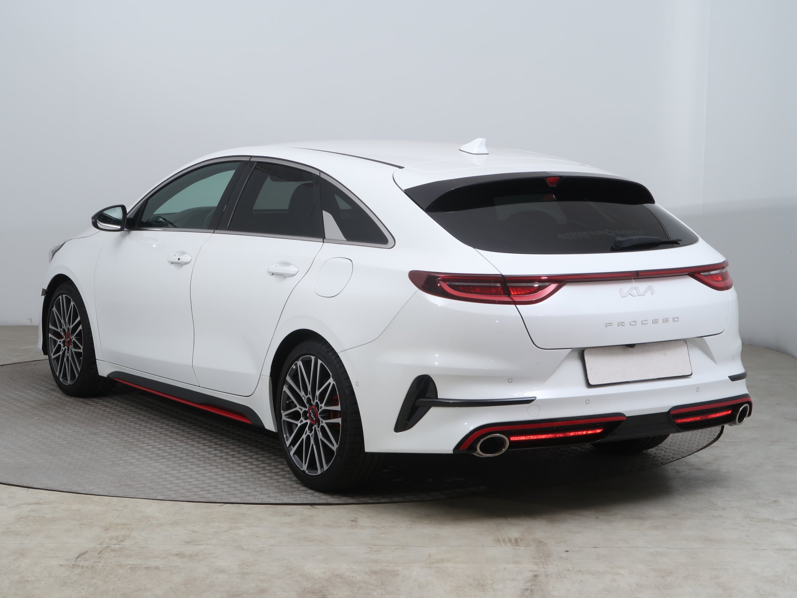 Kia ProCeed - 2024